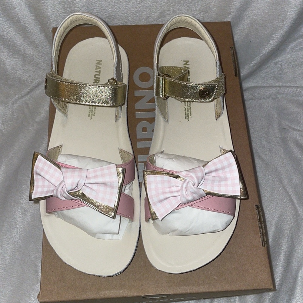 NATURINO SUMATRA Leather sandals in Pink - Picture 9 of 16